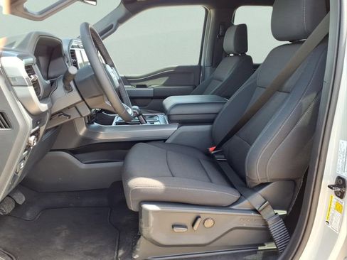 New 2026 Ford F150 XLT w/ Equipment Group 302A MID image 9