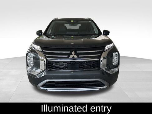 New 2026 Mitsubishi Outlander SEL image 13