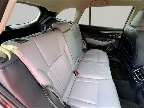 Used 2024 Subaru Outback Limited image 26