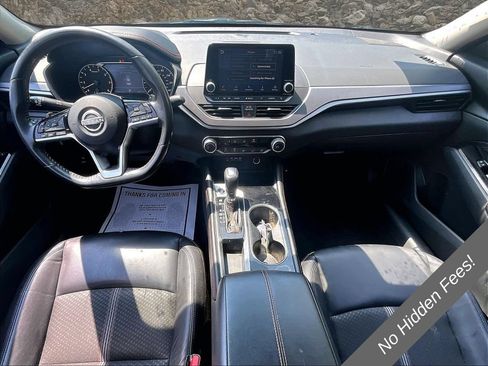 Used 2023 Nissan Altima 2.5 SR FWD image 13