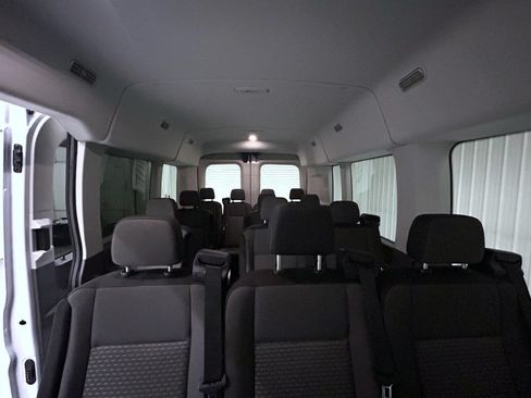 Used 2025 Ford Transit 350 XLT RWD image 19