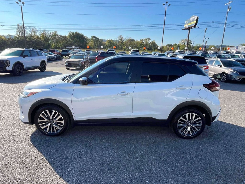 Used 2024 Nissan Kicks SV FWD image 27