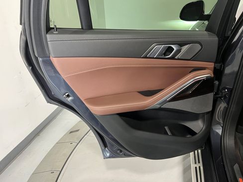 Used 2021 BMW X6 xDrive40i w/ Premium Package image 53