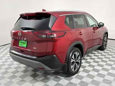 Used 2022 Nissan Rogue SV w/ SV Premium Package FWD image 9