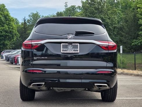 Used 2020 Buick Enclave Avenir w/ Avenir Technology Package AWD/4WD image 27