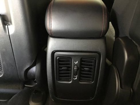 Used 2025 Dodge Durango GT AWD/4WD image 42