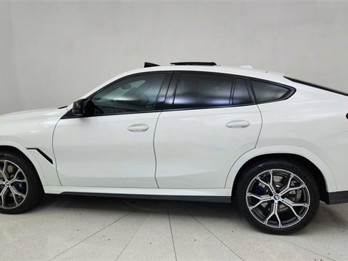 Used 2026 BMW X6 M60i image 4