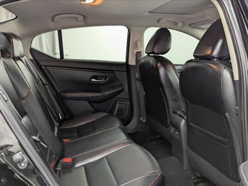 Used 2024 Nissan Sentra SR w/ SR Premium Package FWD image 19