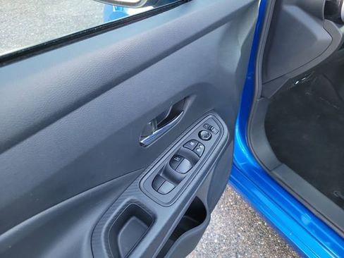 Used 2024 Nissan Versa SV image 11