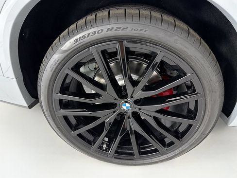 New 2026 BMW X5 xDrive40i w/ M Sport Package AWD/4WD image 32