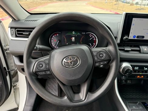 Used 2024 Toyota RAV4 XLE image 15