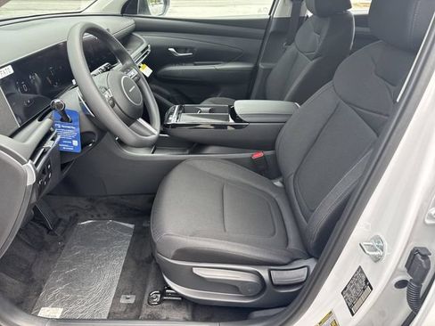 New 2026 Hyundai Tucson Blue SE AWD/4WD image 11