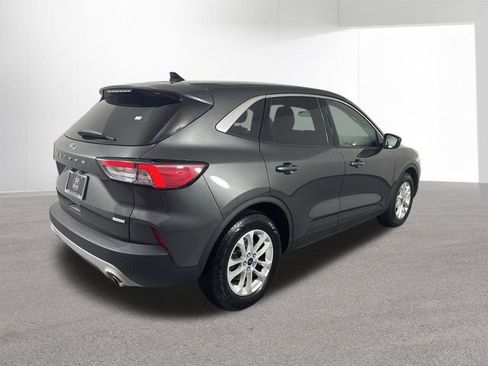 Used 2020 Ford Escape SE FWD image 33