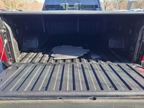 Used 2022 Chevrolet Silverado 1500 High Country image 16