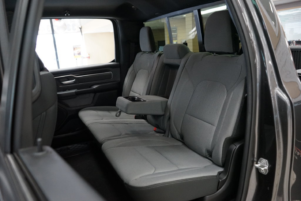 Used 2022 RAM 1500 Big Horn AWD/4WD image 47