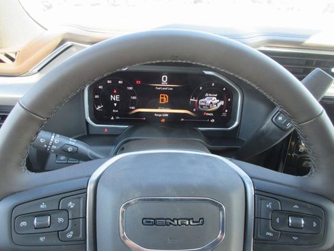 New 2026 GMC Sierra 2500 Denali w/ Denali Reserve Package AWD/4WD image 19