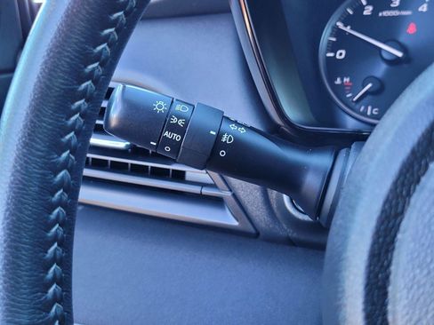 Certified 2024 Subaru Outback Premium image 30