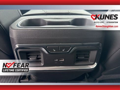 Used 2024 GMC Sierra 1500 Denali w/ Technology Package AWD/4WD image 37