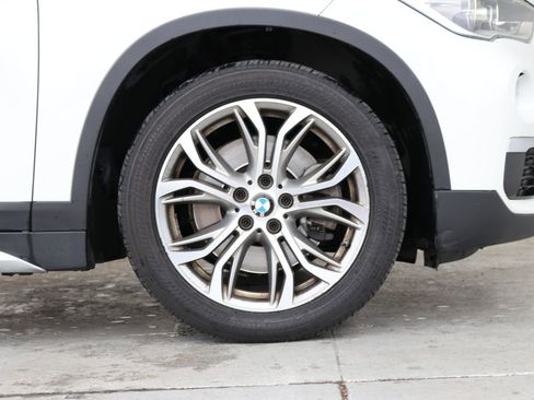 Used 2016 BMW X1 xDrive28i AWD/4WD image 15