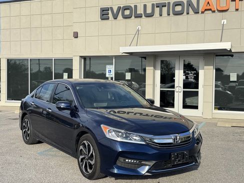Used 2017 Honda Accord EX-L image 1