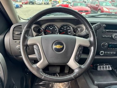 Used 2011 Chevrolet Silverado 3500 LT w/ Interior Plus Package AWD/4WD image 26