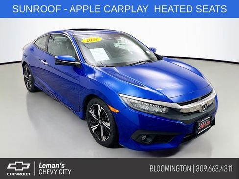 Used 2017 Honda Civic Touring image 1