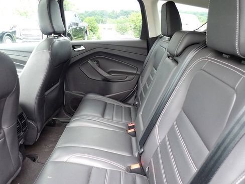 Used 2019 Ford Escape SEL AWD/4WD image 12