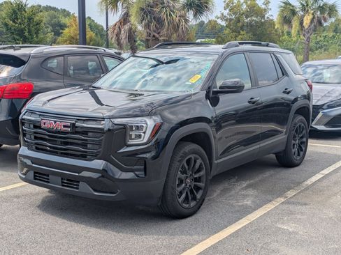 Used 2026 GMC Terrain Elevation w/ Elevation Premium Package FWD image 6