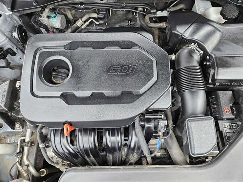 Used 2016 Hyundai Sonata SE image 27