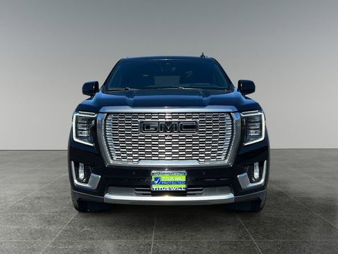 Used 2021 GMC Yukon Denali w/ Denali Premium Package AWD/4WD image 2