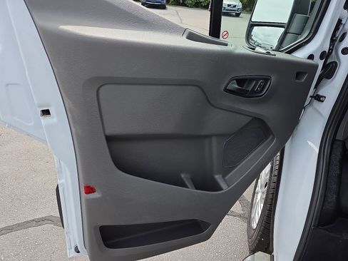 Used 2024 Ford Transit 250 Low Roof w/ Exterior Upgrade Package image 14