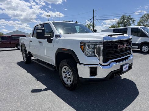 Used 2020 GMC Sierra 2500 2WD Crew Cab w/ Convenience Package image 4