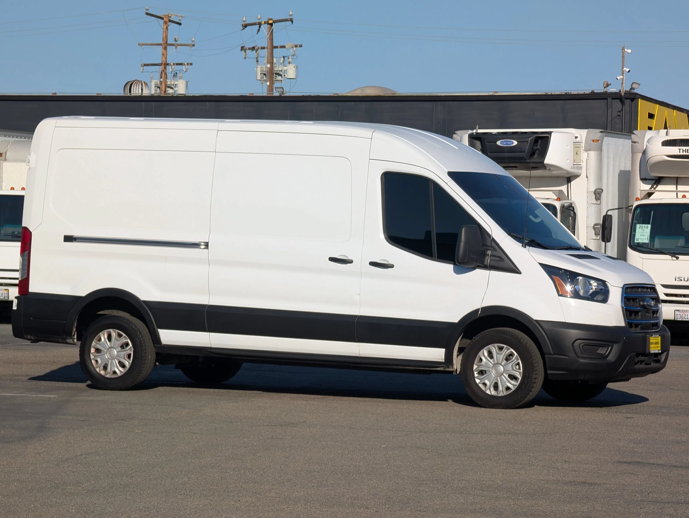 Used 2023 Ford E-Transit Medium Roof RWD image 1