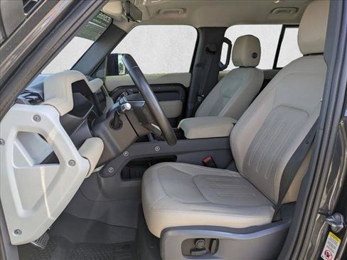 Certified 2022 Land Rover Defender 110 SE image 17