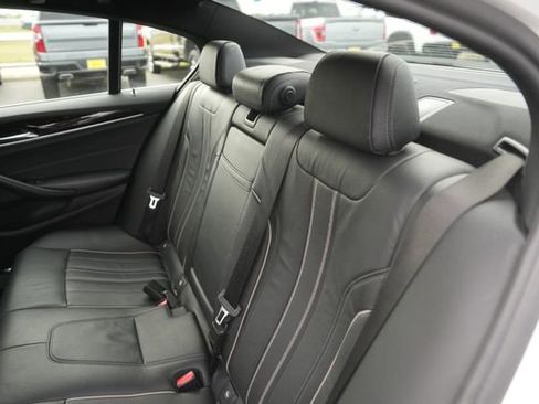 Used 2017 BMW 540i image 14