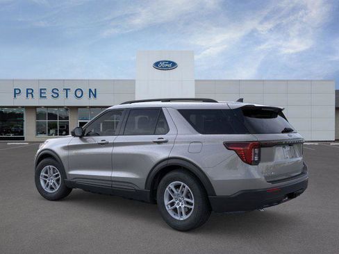 New 2026 Ford Explorer Active image 4