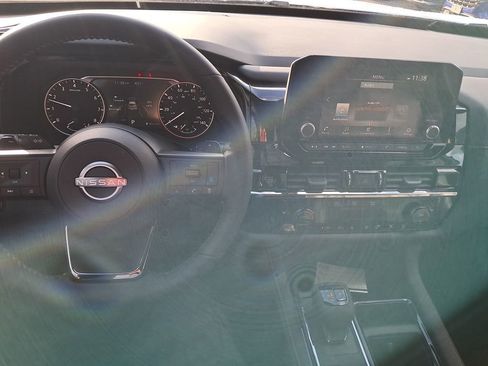 New 2025 Nissan Pathfinder Rock Creek image 13