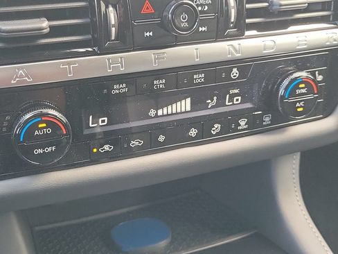 New 2026 Nissan Pathfinder SL FWD image 30