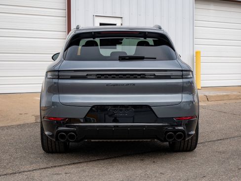 New 2026 Porsche Cayenne GTS image 6