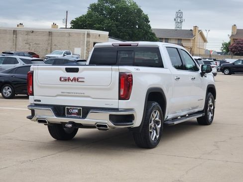 Used 2024 GMC Sierra 1500 SLT AWD/4WD image 15