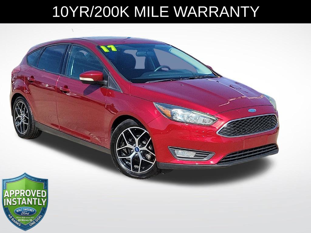 Used 2017 Ford Focus SEL w/ Interior Protection Package FWD image 1