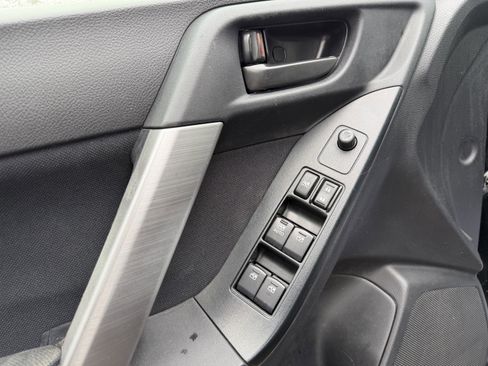 Used 2015 Subaru Forester 2.5i Premium w/ All-Weather Package image 24