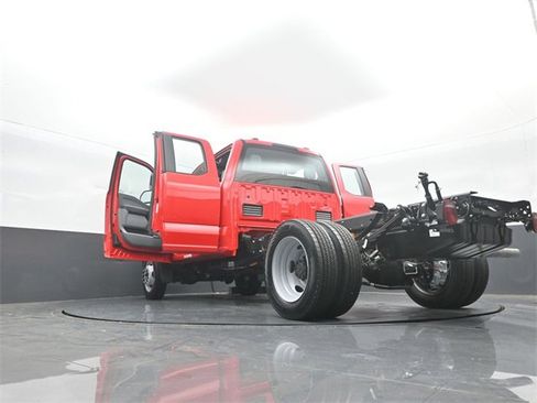 New 2025 Ford F550 XL image 39