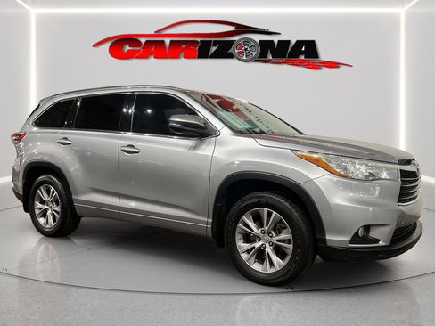 Used 2015 Toyota Highlander XLE image 11