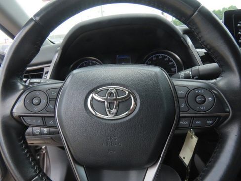 Used 2024 Toyota Camry SE FWD image 24