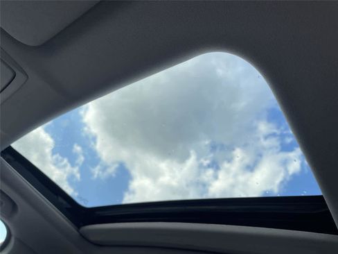 Used 2020 Honda CR-V EX-L image 12