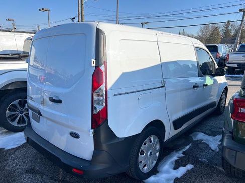 Certified 2019 Ford Transit Connect XL image 3