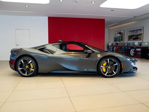 Certified 2023 Ferrari SF90 Stradale AWD/4WD image 7