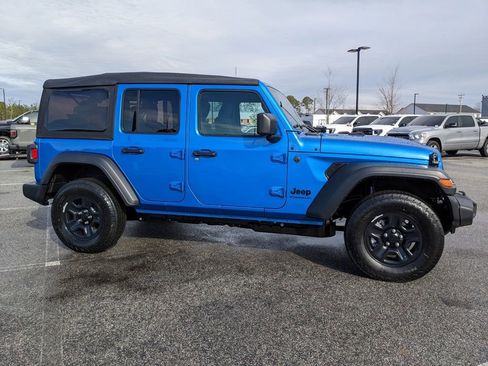Used 2026 Jeep Wrangler Unlimited Sport AWD/4WD image 17