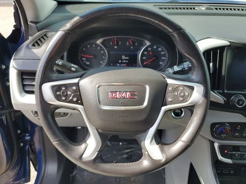 Used 2022 GMC Terrain SLT image 20